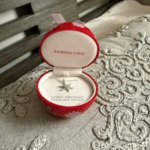 Sterling silver snowflake neclace